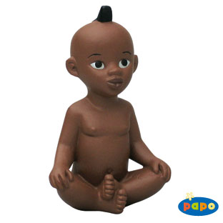 Kirikou assis